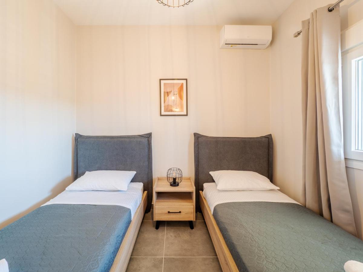 M&K - Maria'S Stylish Apartment Near Alykes Beach Corfu  Екстериор снимка