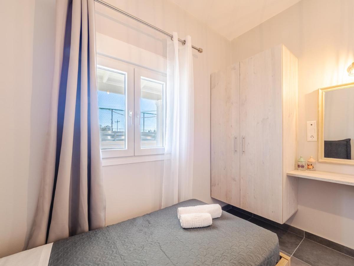 M&K - Maria'S Stylish Apartment Near Alykes Beach Corfu  Екстериор снимка