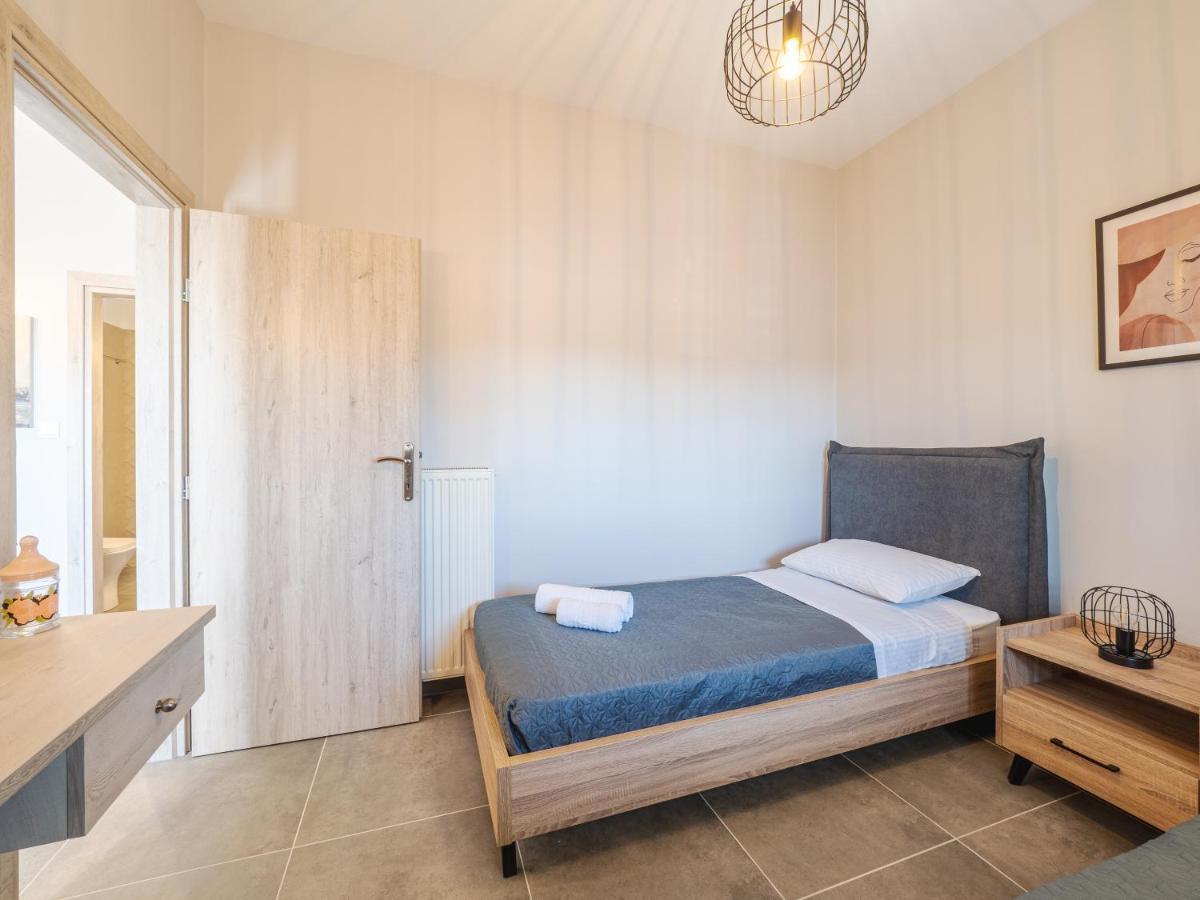 M&K - Maria'S Stylish Apartment Near Alykes Beach Corfu  Екстериор снимка