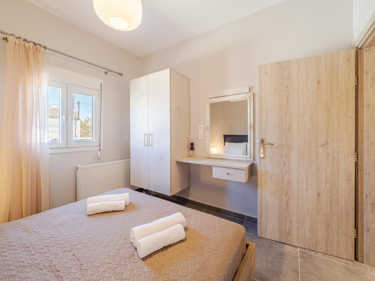 M&K - Maria'S Stylish Apartment Near Alykes Beach Corfu  Екстериор снимка