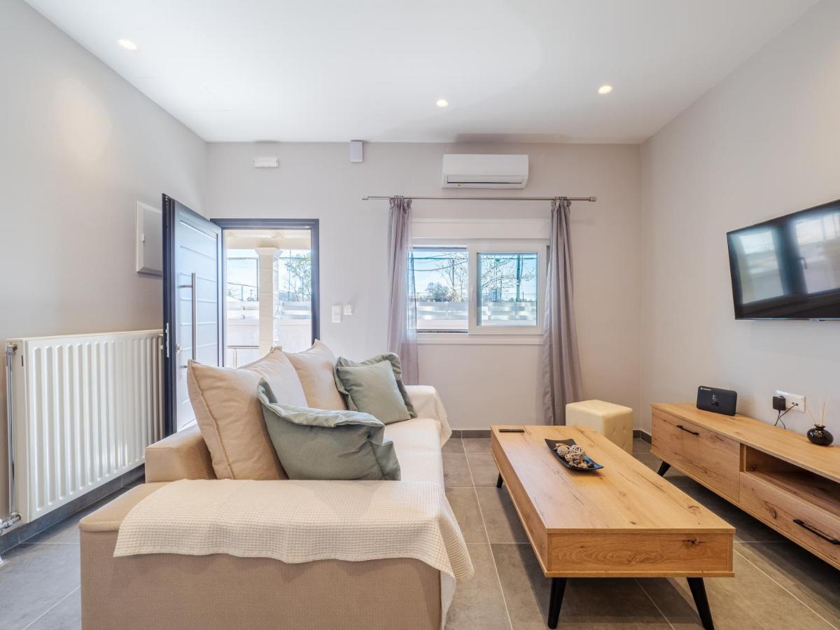M&K - Maria'S Stylish Apartment Near Alykes Beach Corfu  Екстериор снимка
